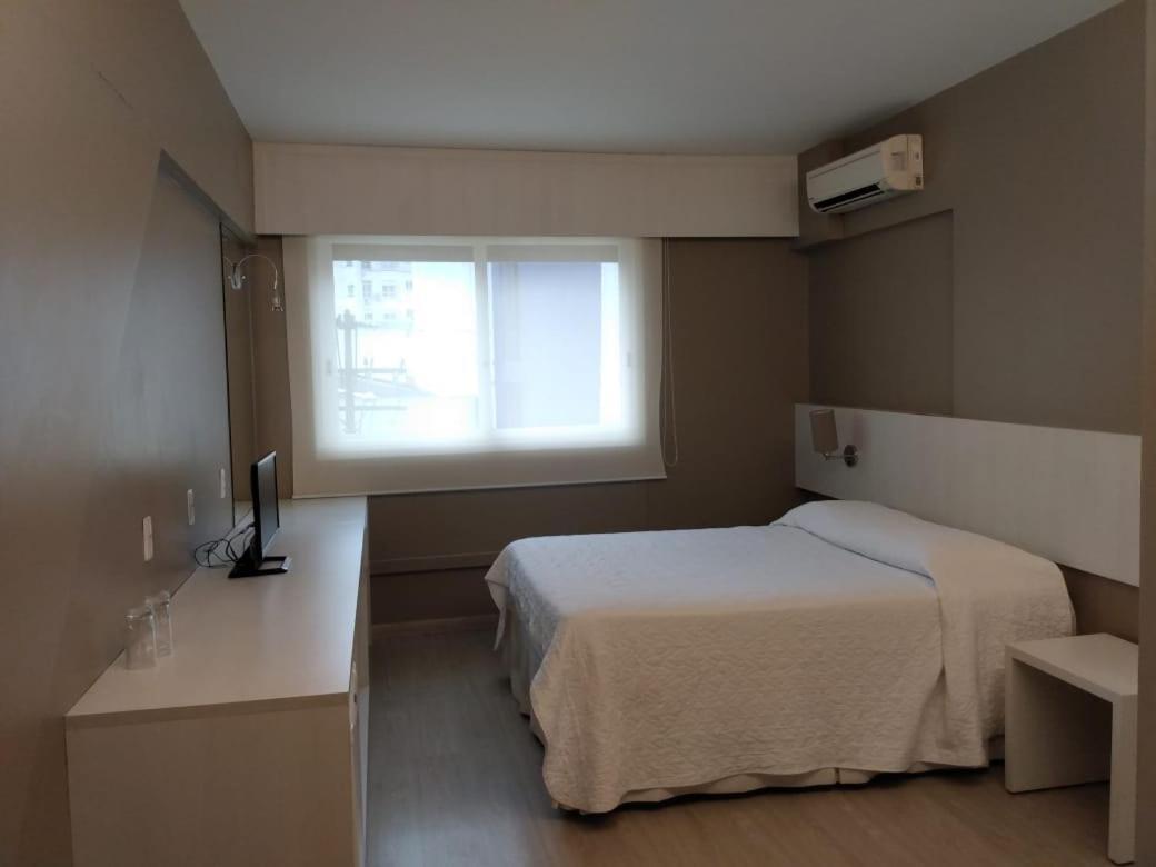 Hotel Manta ペロタス エクステリア 写真